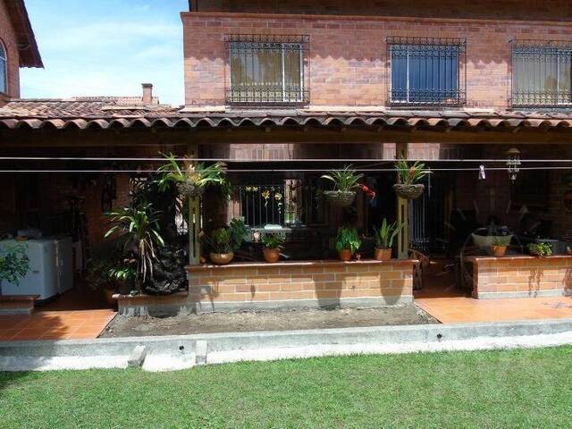#996 - Casa para Venta en Rionegro - ANT - 3