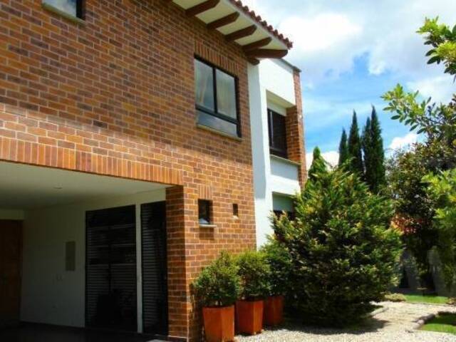 #1317 - Casa para Venta en Rionegro - ANT - 3