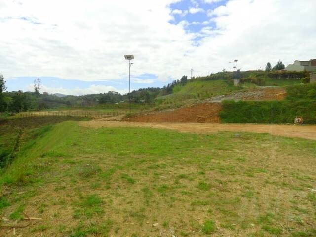 Terreno para Venta en Retiro - 2