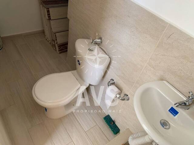 Punto Comercial para Alquiler en La Ceja - 4