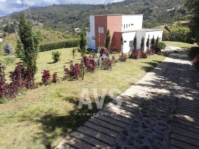 Finca para Venta en Guarne - 4