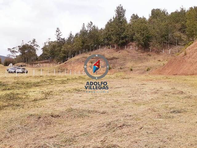 Terreno para Venta en Retiro - 2