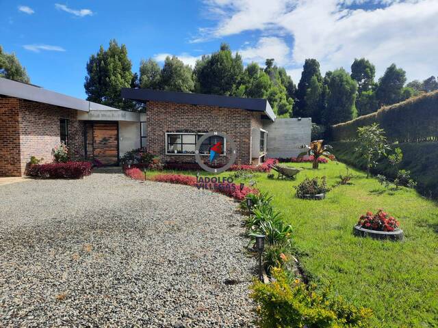 Casa para Venta en Guarne - 4