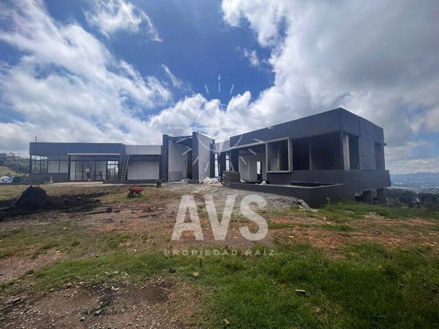 #4032 - Casa para Venta en Envigado - ANT