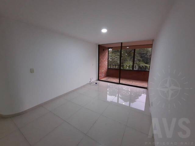 #4365 - Apartamento para Venta en Medellín - ANT - 3