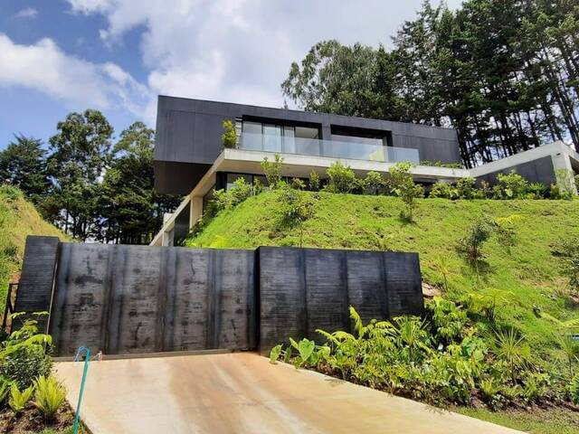 #4415 - Casa para Venta en Envigado - ANT - 1