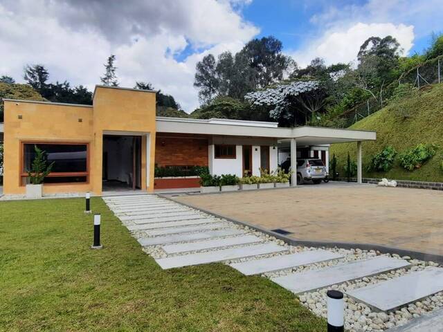 #4417 - Casa para Venta en Rionegro - ANT - 1