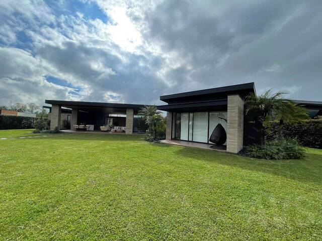 #4541 - Casa para Venta en Rionegro - ANT - 2