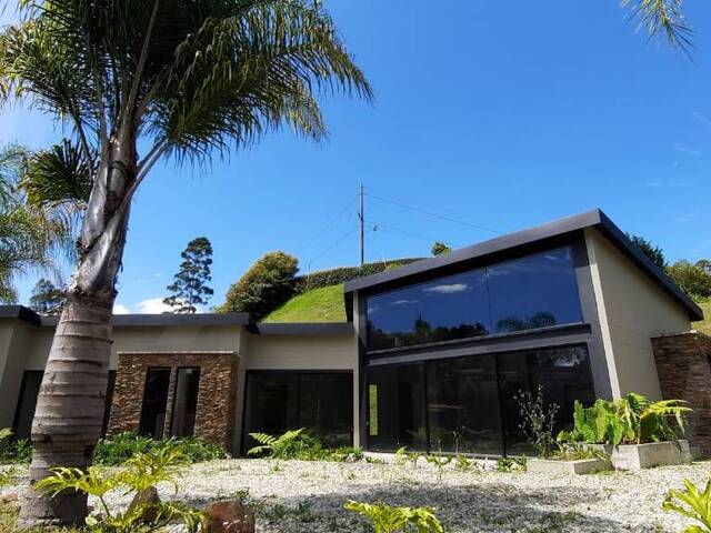 #4564 - Casa para Venta en Carmen de Viboral - ANT - 1