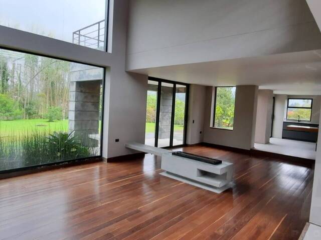 Casa para Venta en Envigado - 5