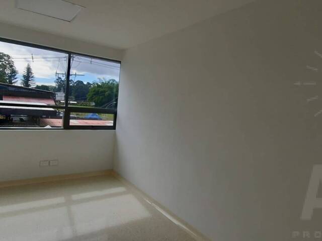 #4721 - Consultorio para Venta en Rionegro - ANT - 3