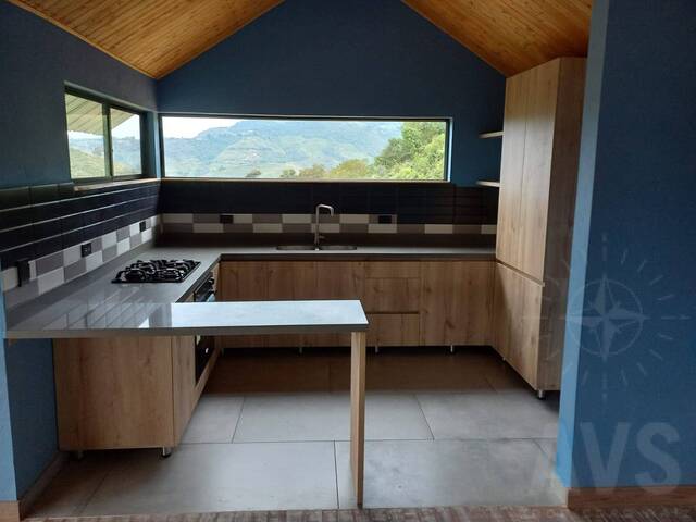 Casa para Alquiler en Peñol - 5