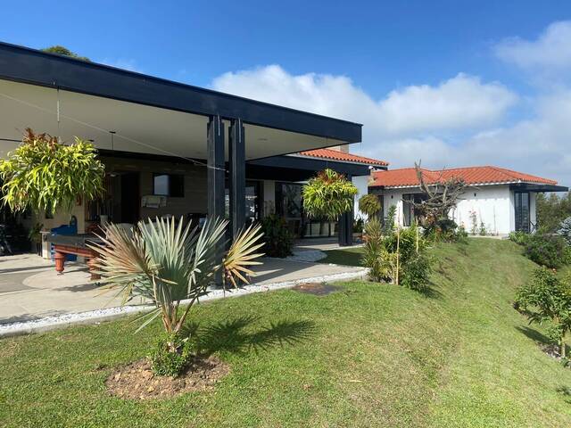 #4819 - Casa para Venta en Carmen de Viboral - ANT