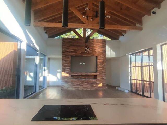 Casa para Venta en Envigado - 4