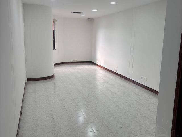 #5064 - Oficina para Venta en Medellín - ANT - 2