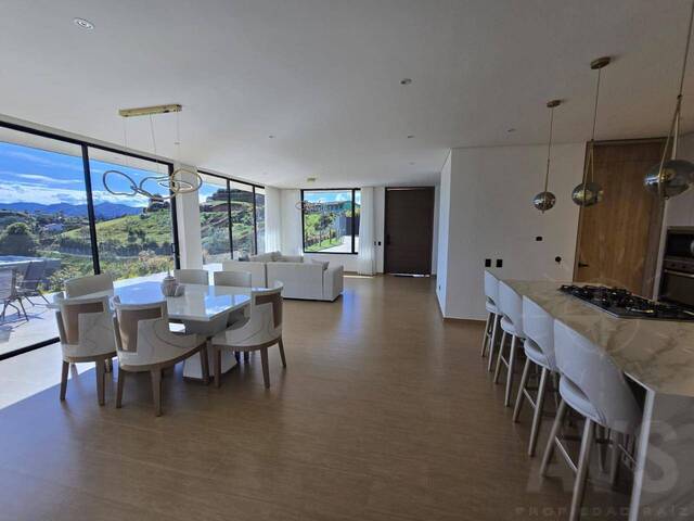 #5077 - Casa para Venta en San Vicente - ANT - 3
