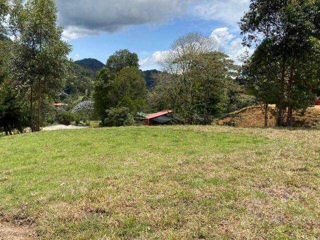Terreno para Venta en Retiro - 5