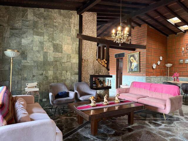 Casa para Venta en Envigado - 4