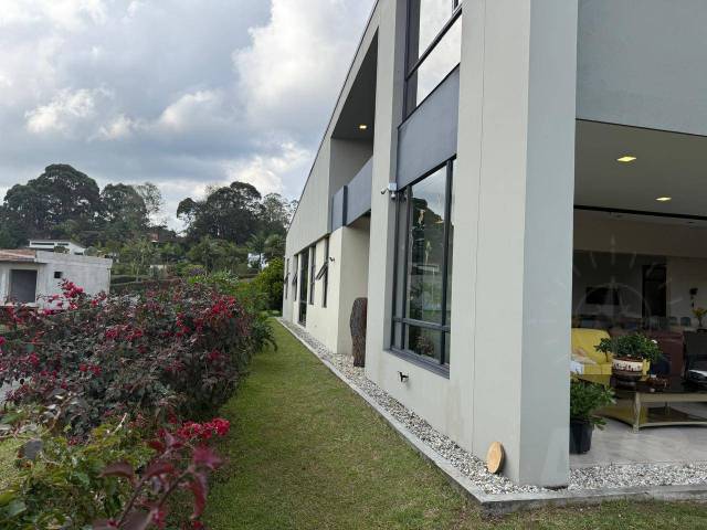 #5141 - Casa para Venta en Rionegro - ANT - 3