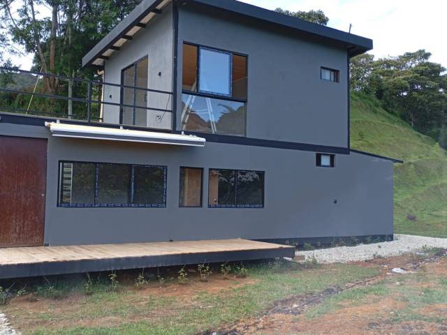 #5126 - Casa para Venta en Rionegro - ANT - 2
