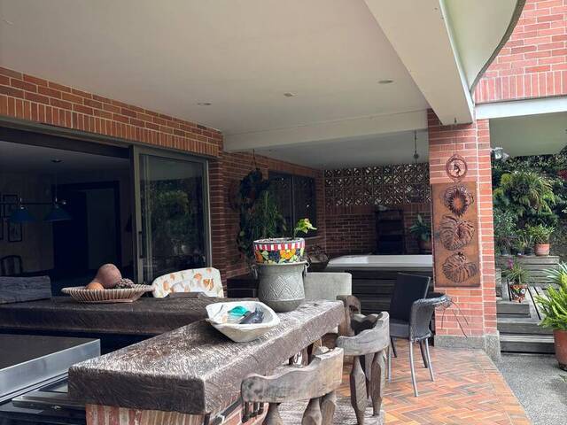 Casa para Venta en Medellín - 4
