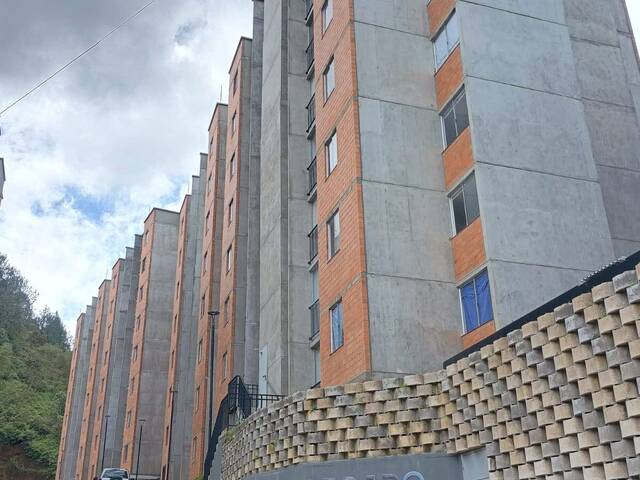 #5040 - Apartamento para Venta en Rionegro - ANT - 1