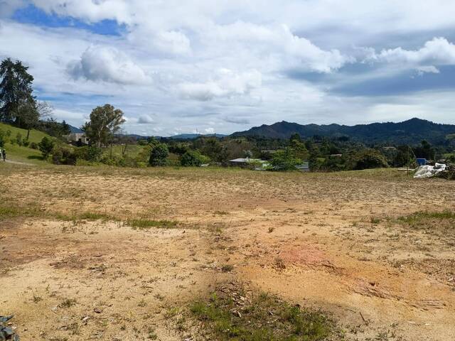 Terreno para Venta en Retiro - 3