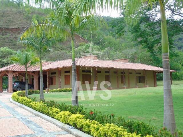 #1831 - Finca para Venta en Santa Fe de Antioquia - ANT - 1