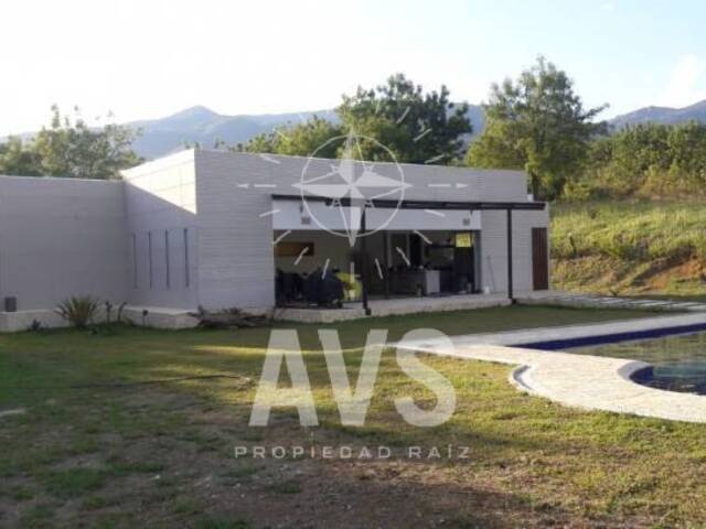 #1992 - Finca para Venta en Santa Fe de Antioquia - ANT - 1