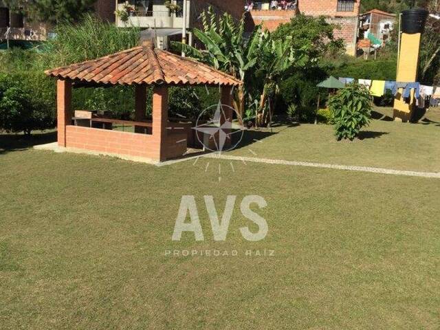 Finca para Venta en Guarne - 4