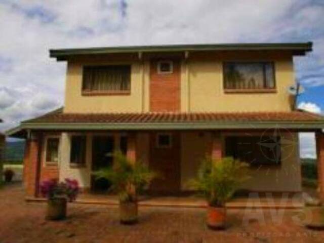 Finca para Venta en Guarne - 4